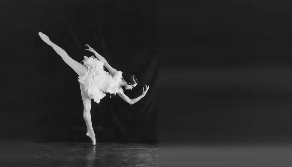 芬兰歌剧院芭蕾首席 Lucia Nifontova，1930年代