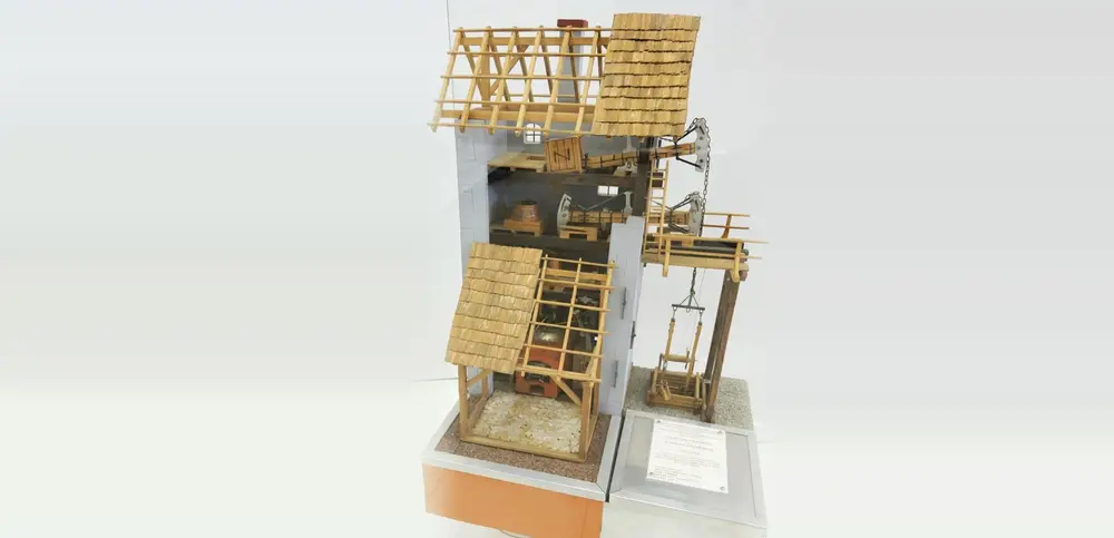 Pohronské 博物馆展出的波特蒸汽机模型（1:20）